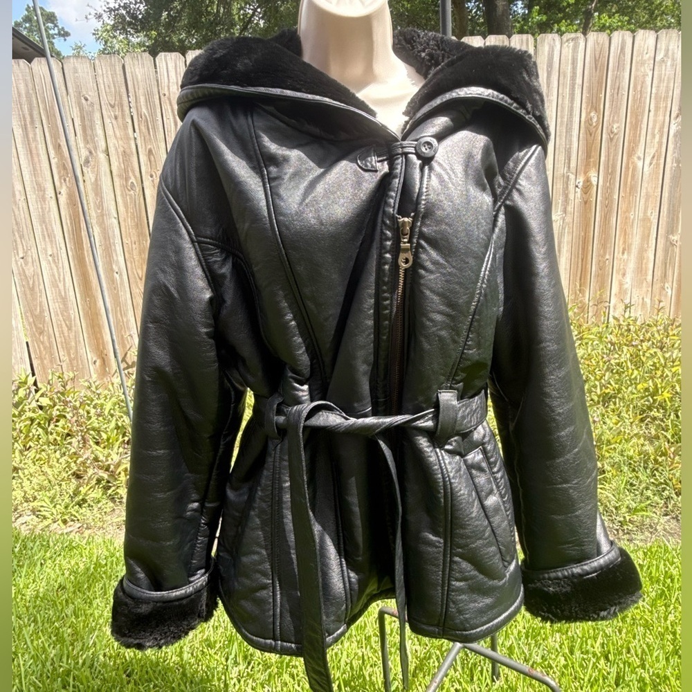 Y2K Wilsons Leather Faux Fur Lined Hooded Belted Coat Hollywood Glam Mob Wife - Picture 5 of 15
